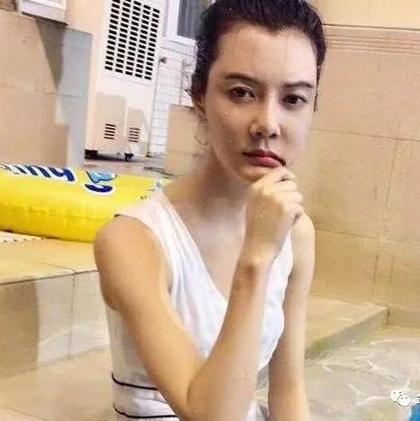 车晓母亲辟谣:女儿离婚后没有拿三亿分手费