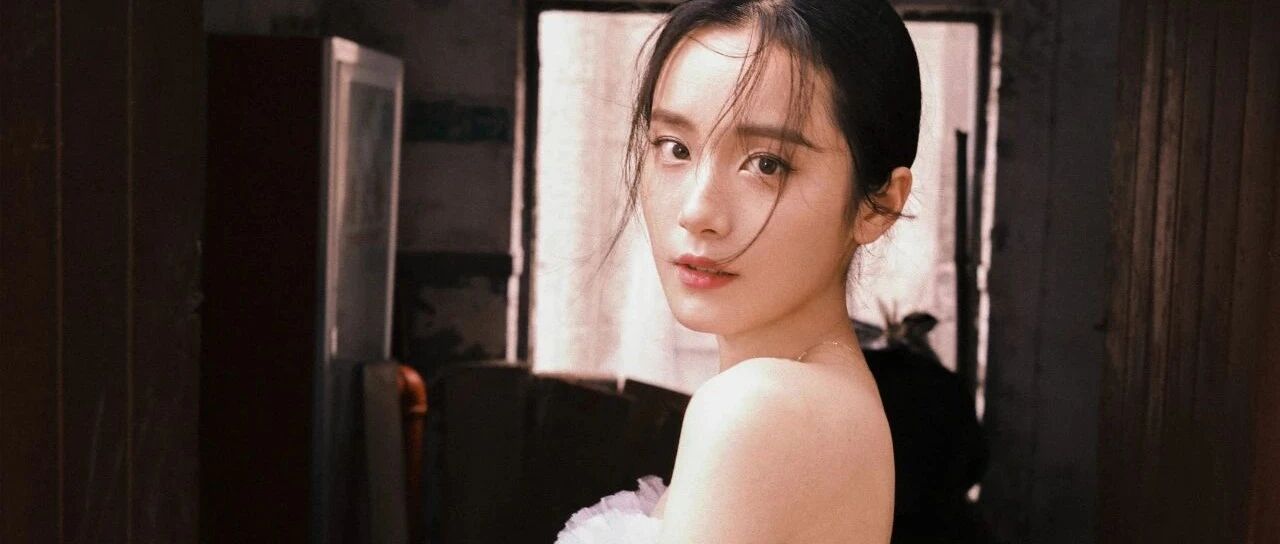 范诗然,毕业于上海戏剧学院,表演专业,99年射手座,来自四川内江,签约演员,身高164!