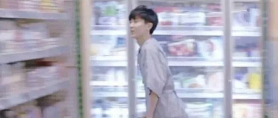 马嘉祺超氛围感图片壁纸