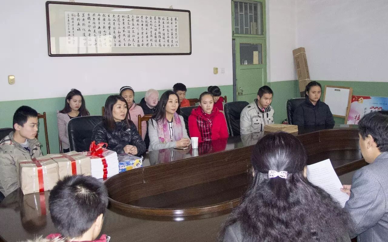 爱心图书捐赠行动-北京云雀文化艺术有限公司为廊坊市特殊教育学校捐赠管乐教材