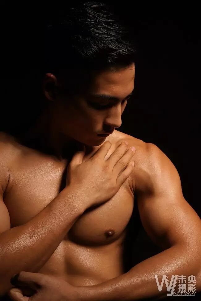 明星臉+完美肌肉，是一種怎樣體驗？！ 搞笑 第8張