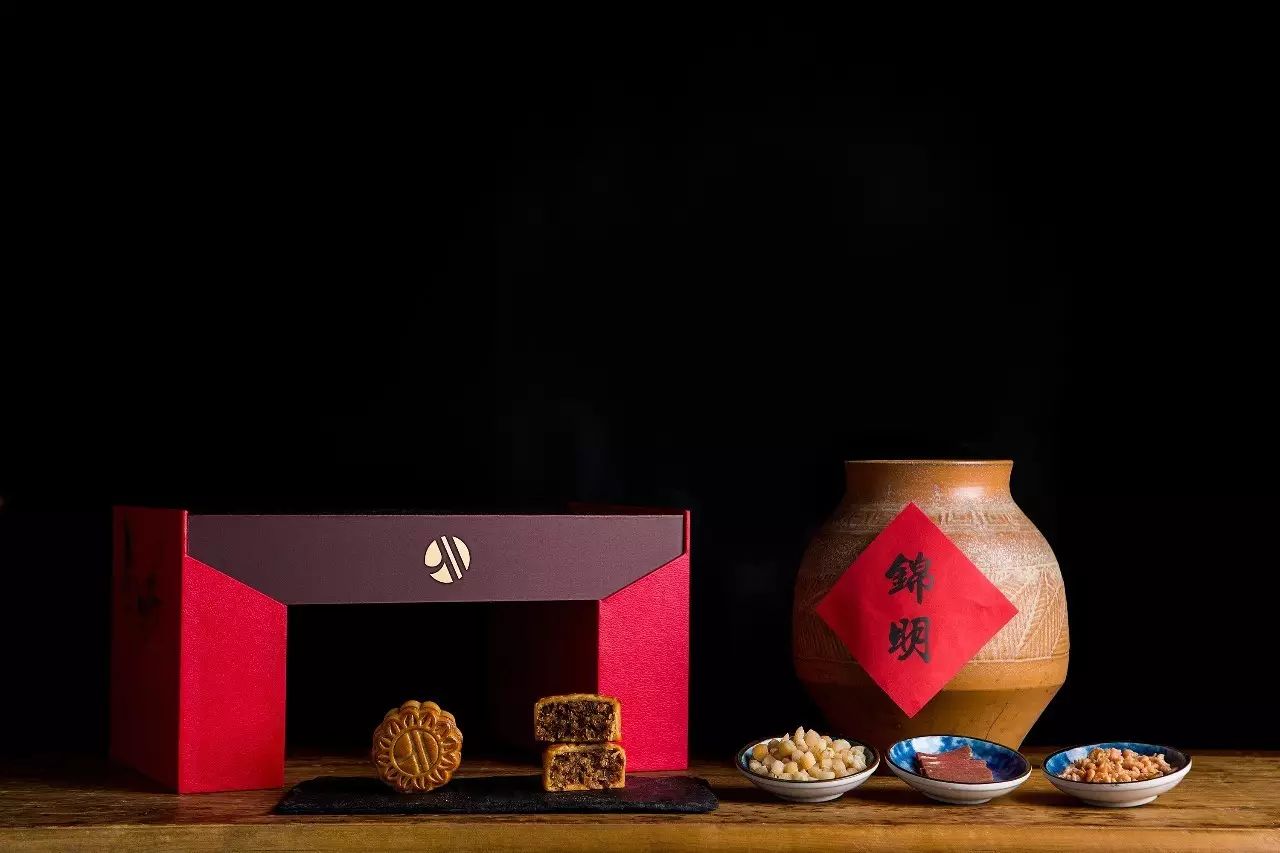 喜糖包裝盒印刷_中國紅喜糖包裝發(fā)展_重慶喜糖囍盒批發(fā)市場