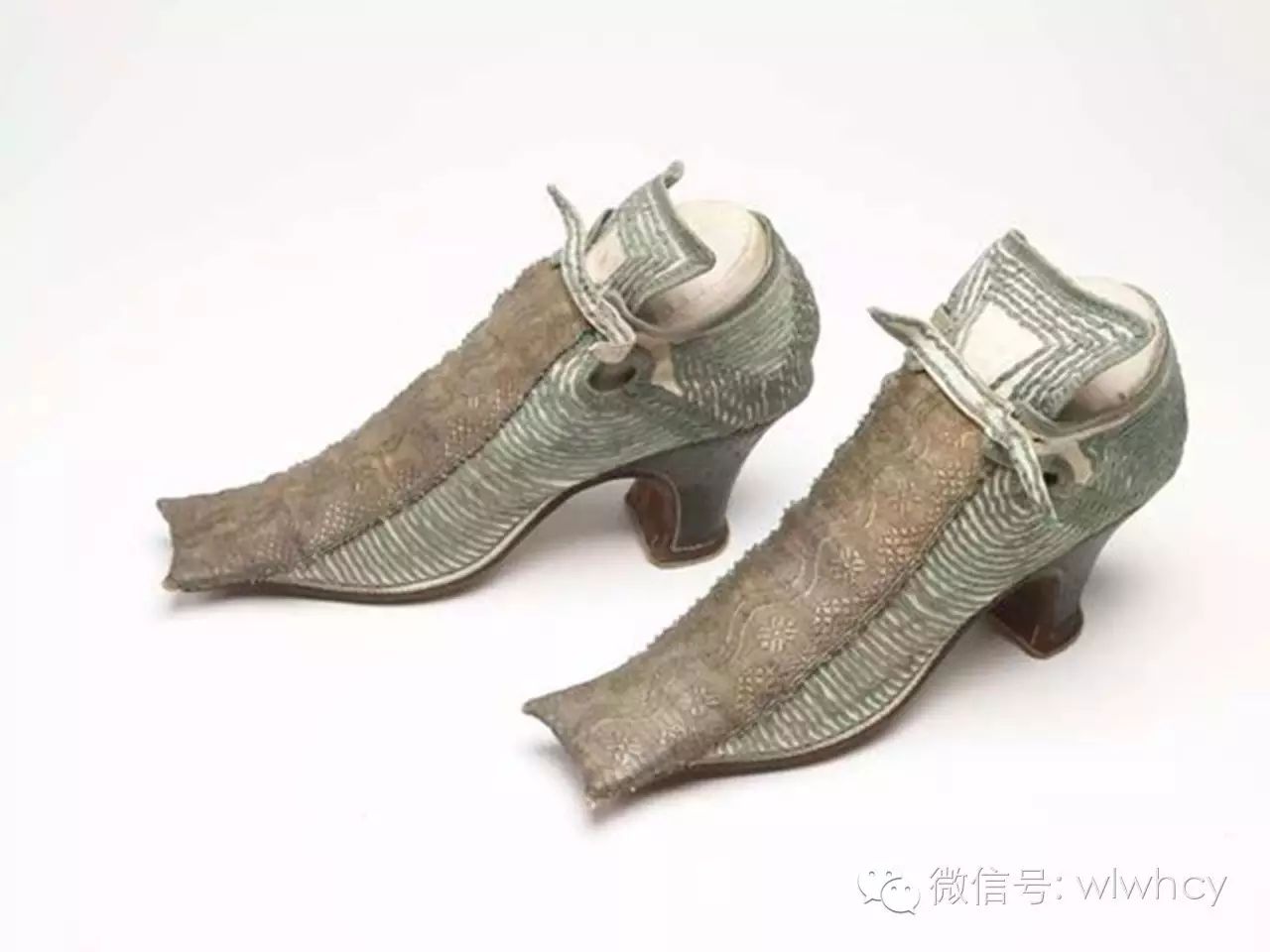 你不知道的中世纪高跟鞋发展历史