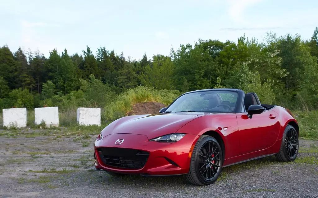 马自达mx-5