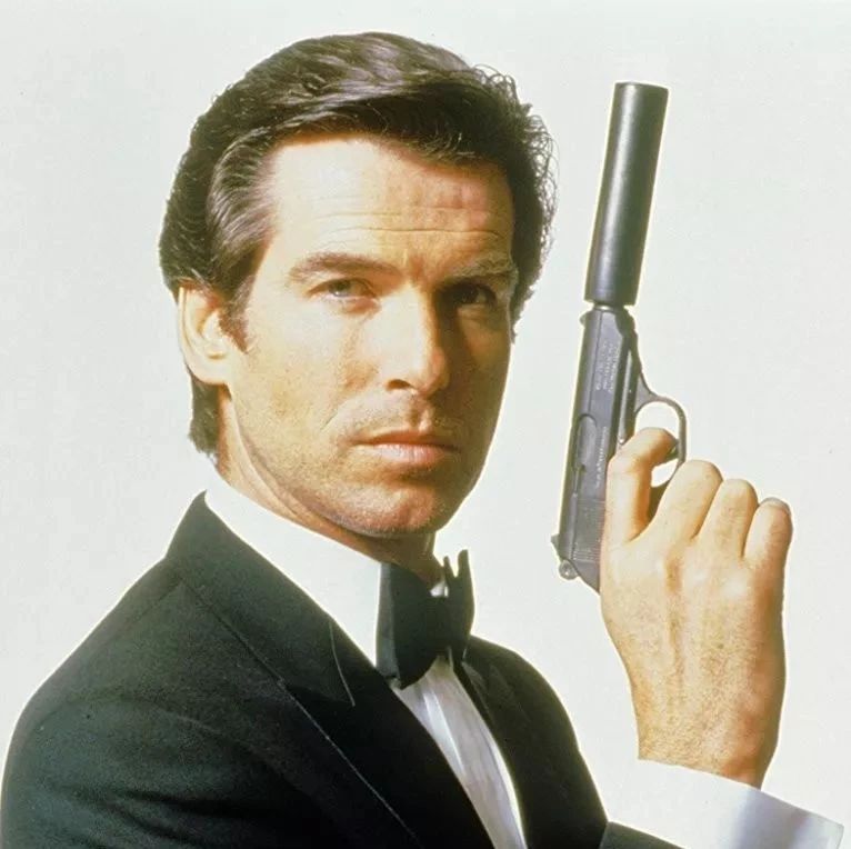 今天,这个大概是全世界最有魅力的男人56岁了——007大盘点,哪个邦德最帅?