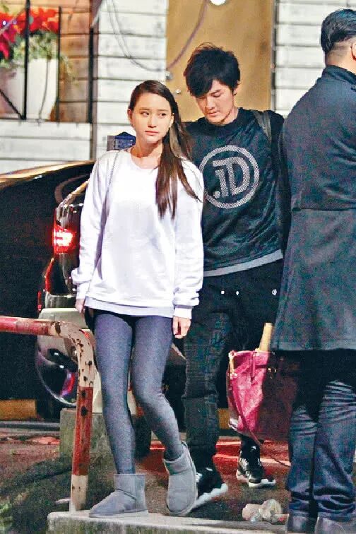 赌王三太不满意窦骁？被问女儿新恋情冷漠离开，豪门女婿那么难当？