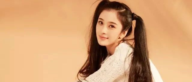 她撞脸杨幂,与赵丽颖同是农村出身,一出道就演女一,却是湖南台唯一捧不红的女星!