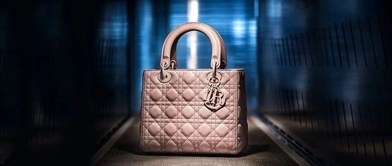 DIORϰ LADY DIORִ Ž֮