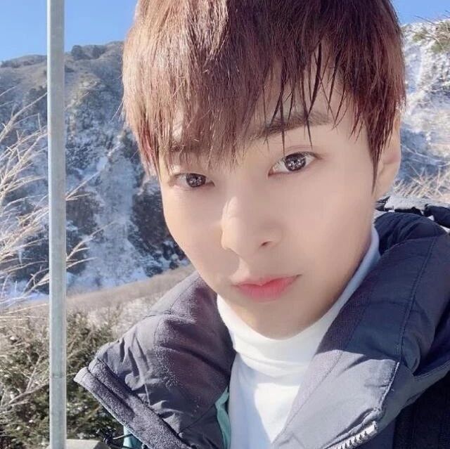 沈昌珉透露EXO珉锡入伍消息,与XIUMIN一起爬山制造美好回忆