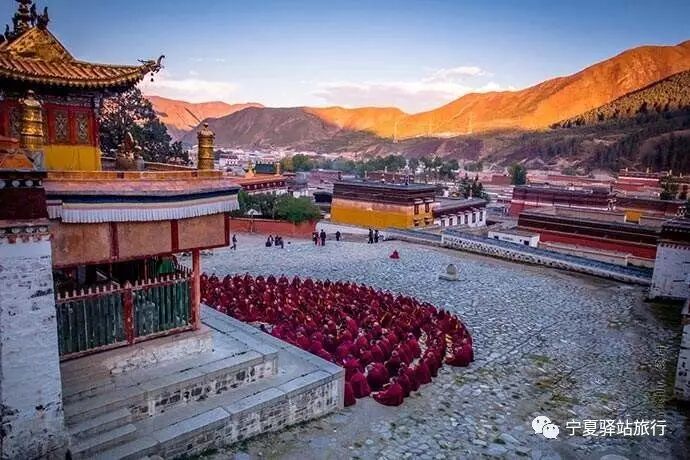 青海湖旅游攻略必去景点大全_青海湖旅游最佳时间_青海湖在哪