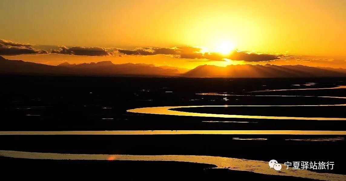 青海湖旅游最佳时间_青海湖旅游攻略必去景点大全_青海湖在哪