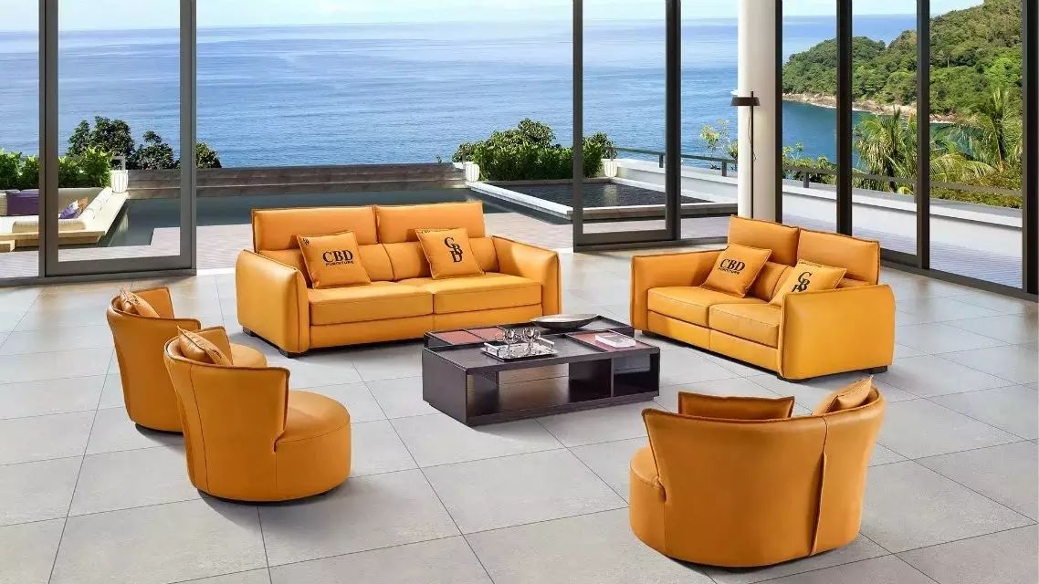 真皮沙发本就是高端大气上档次的代名词,再加上极具吸引力的橙色,点亮