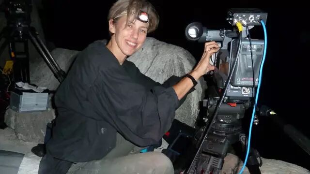 都说贝爷多牛X，在背后默默拍贝爷的人们更猛