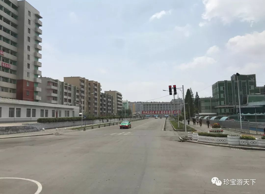 朝鲜游10|新义州一日游中心美术,广场博物馆及本steam上双人通关游戏推荐图片