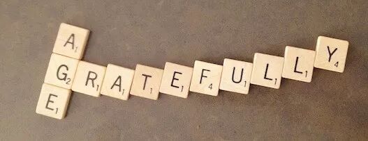 如何避免成为一个乏味的中年庸俗妇女