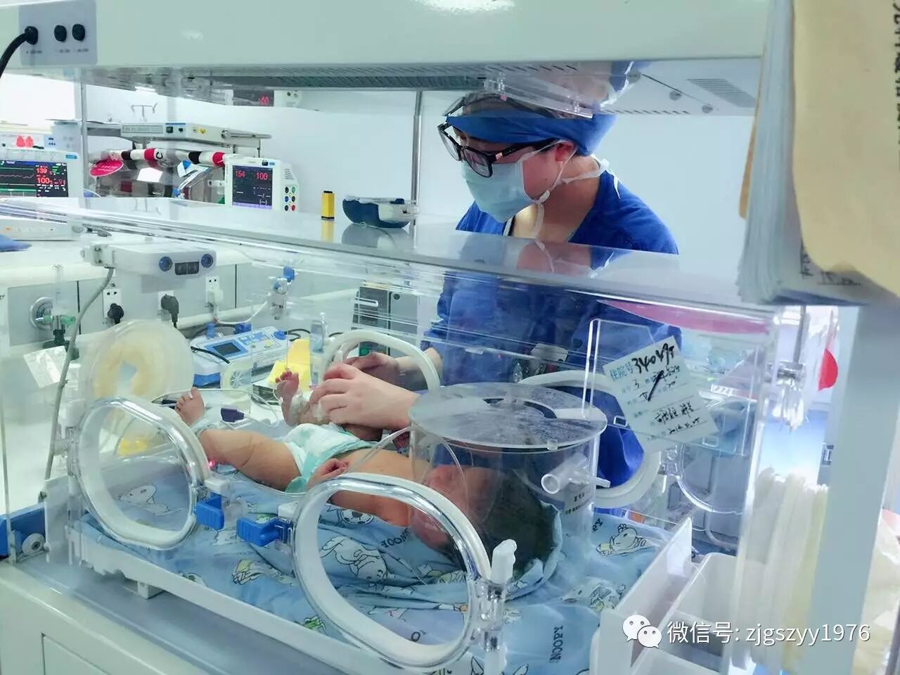 婴儿保暖箱有哪些品牌谈“箱”色变——细扒新生儿暖箱的“前世今生”_https://www.jmylbn.com_新闻资讯_第2张