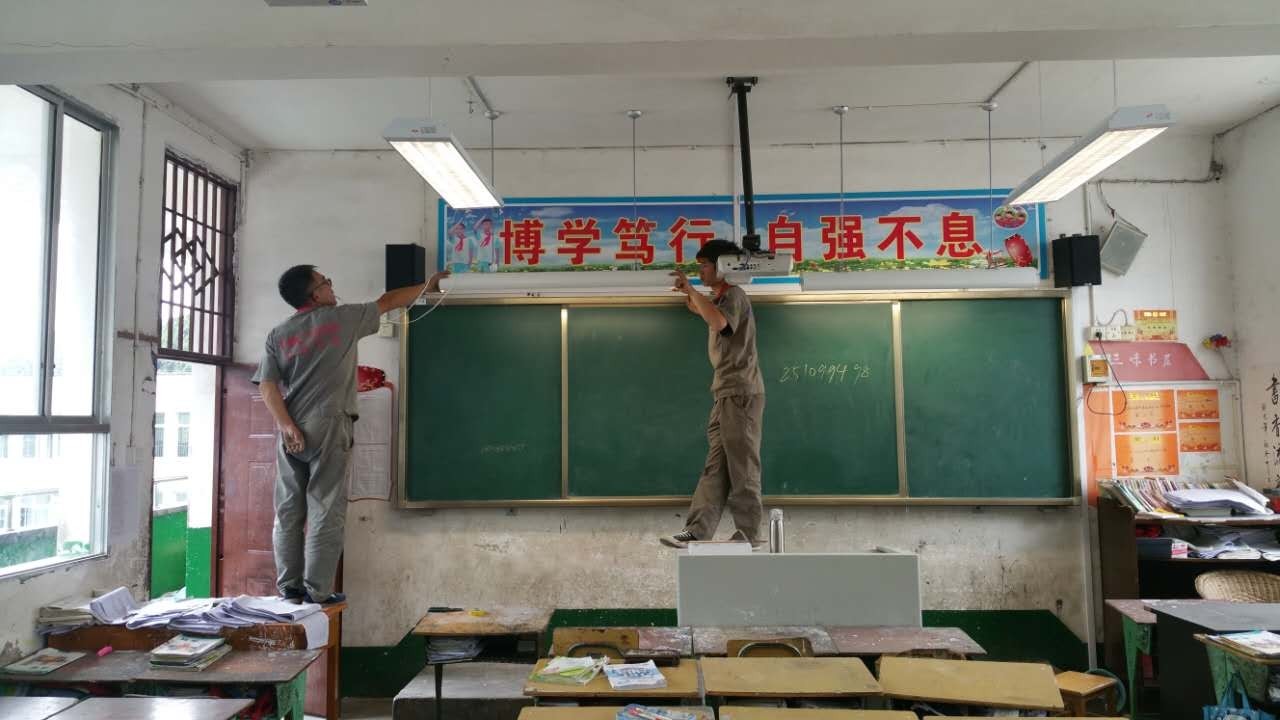中西部地区中小学校校舍照明改造进展报道