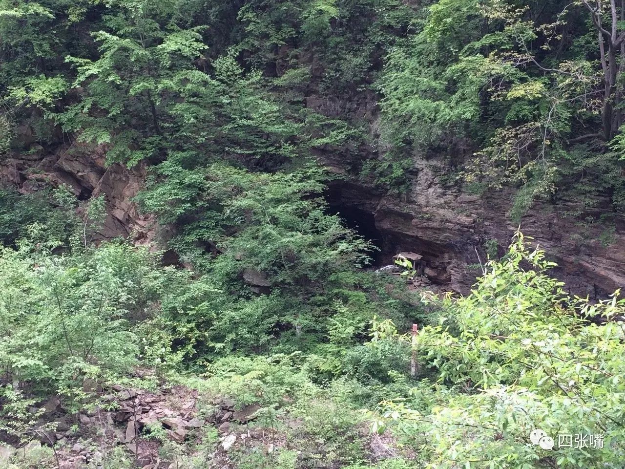 终南山难隐的不是人间而是自己