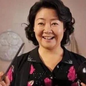 &ldquo;老戏骨&rdquo;萨日娜:出道25年0绯闻,看看老公是谁就懂了