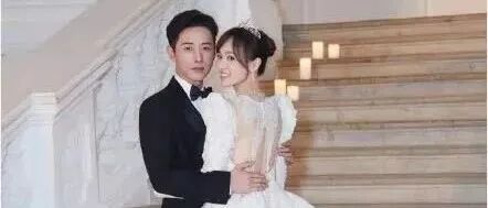 唐嫣罗晋的婚礼上,这个男人,竟然出现了……