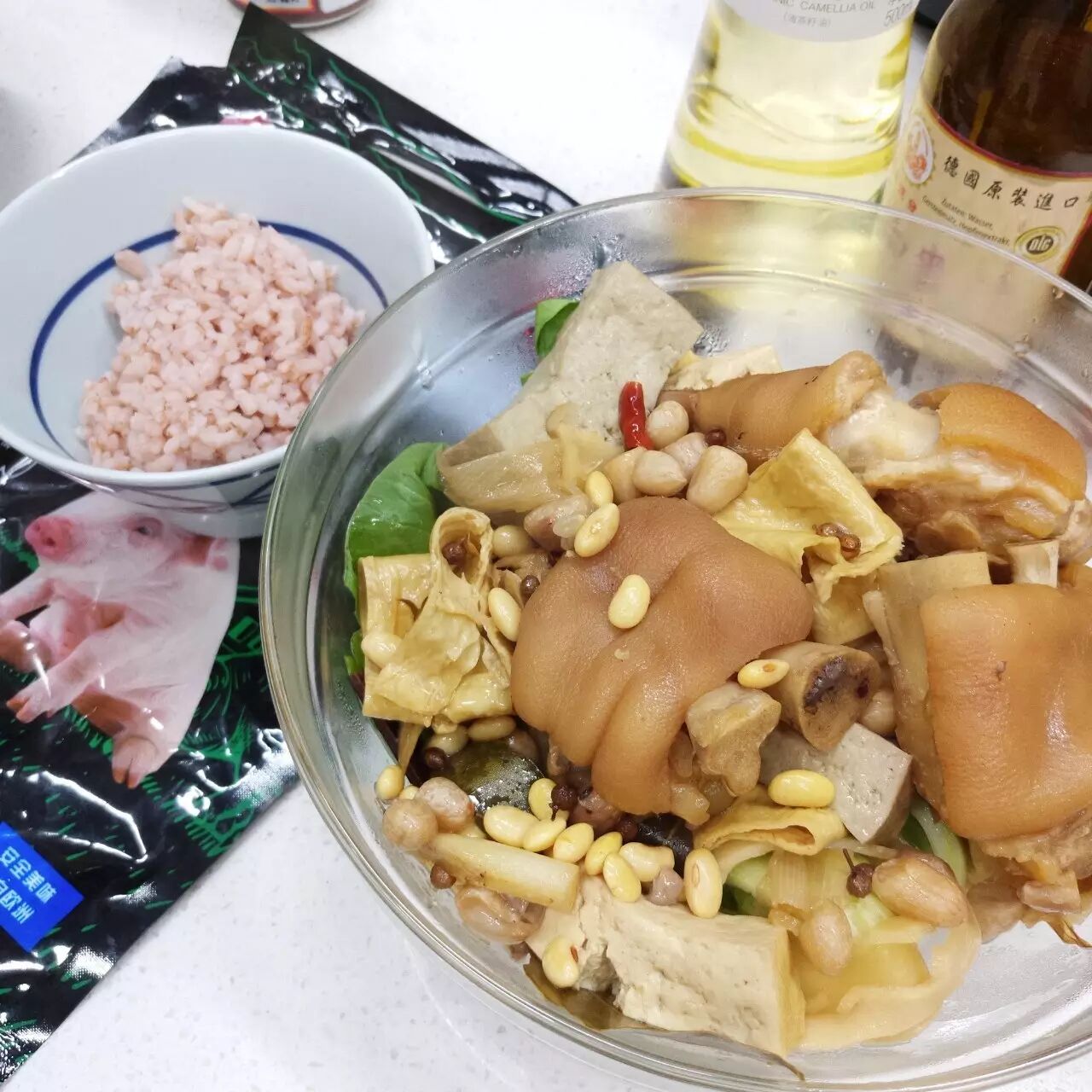 营养师の深夜食堂——烹饪营养师陈治锟教你三种不同调料的炖猪手