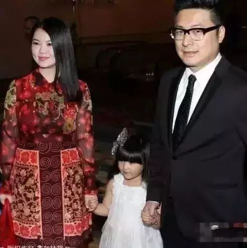 围观了李湘夫妇和吴尊夫妇的日常,终于知道土豪和真正豪门的区别