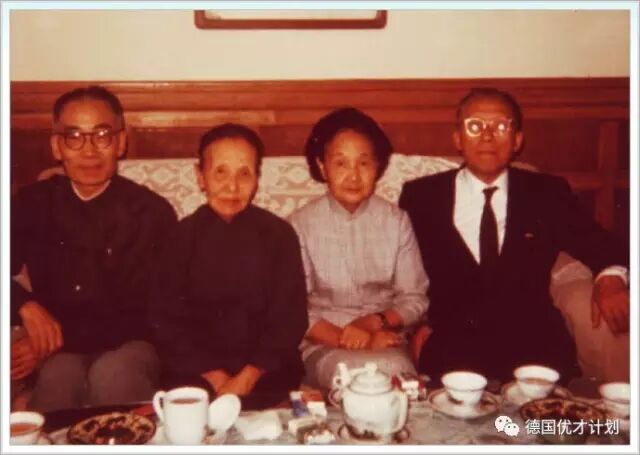 ���й�de����桰���������ģ���������������һ������Ѥ�ã�