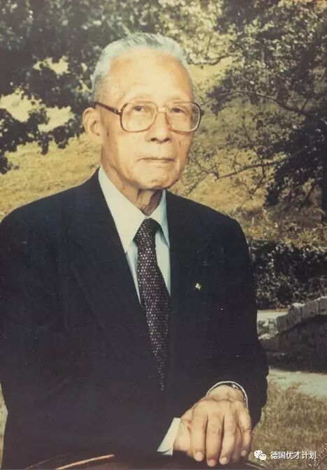 ���й�de����桰���������ģ���������������һ������Ѥ�ã�