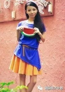 Ů����ӳ��ܳ�һ��ʱ�䣬��������ϴ�棬����һ���������ڽ�����������ޱ�������