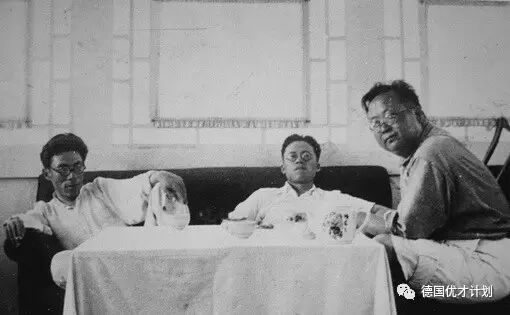 ���й�de����桰���������ģ���������������һ������Ѥ�ã�