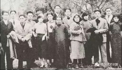 ���й�de����桰���������ģ���������������һ������Ѥ�ã�