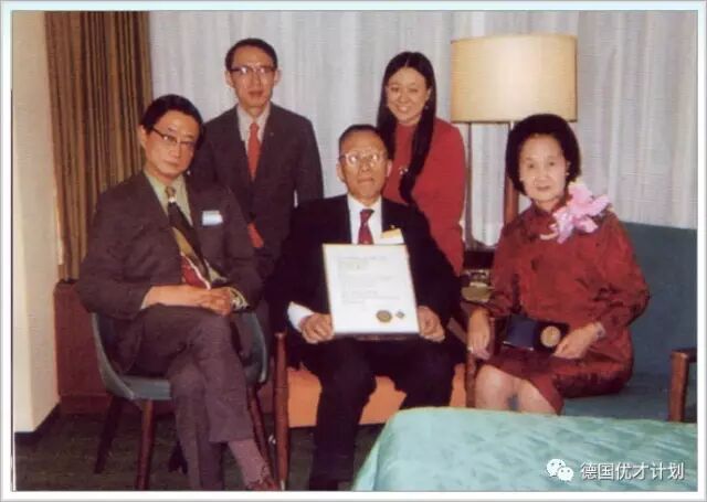 ���й�de����桰���������ģ���������������һ������Ѥ�ã�