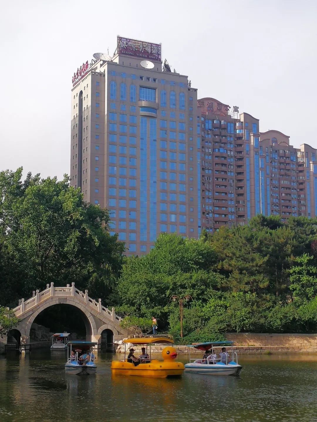 【何奂然】嗯,小黄鸭和夏天最配!