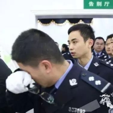 雪峰兄弟,我们来送你了!