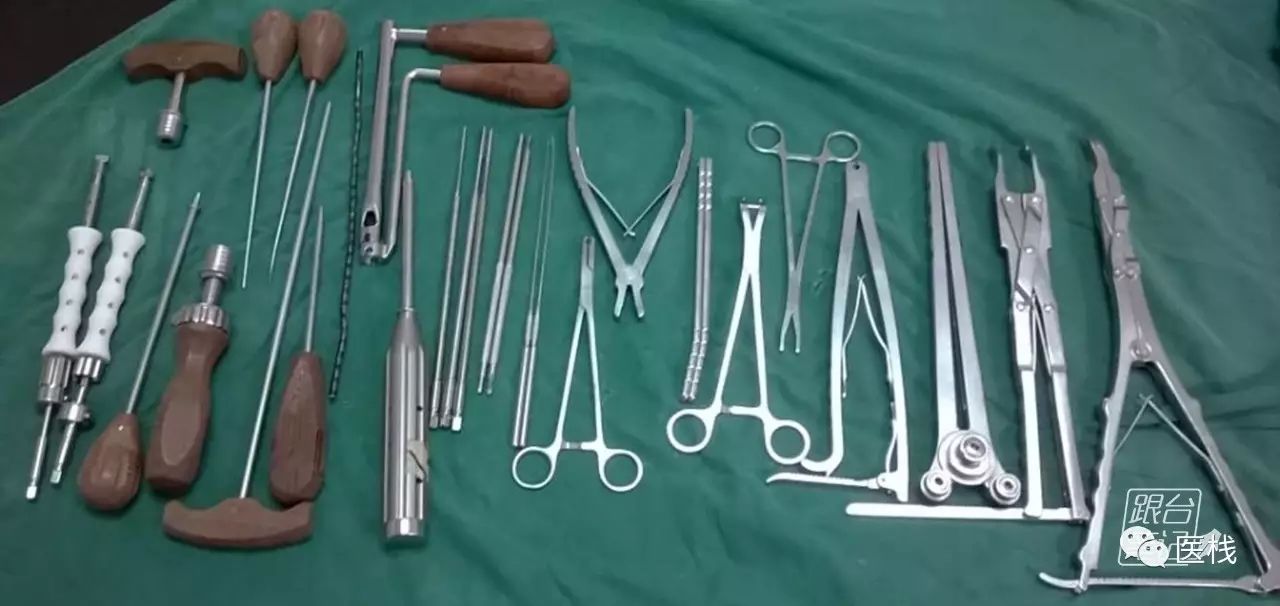 跟台笔记:脊柱钉棒手术工具介绍