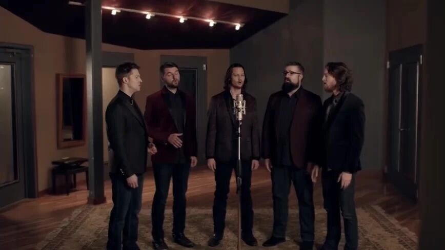 纯人声演绎《友谊地久天长》，多声部共鸣惊艳极了！