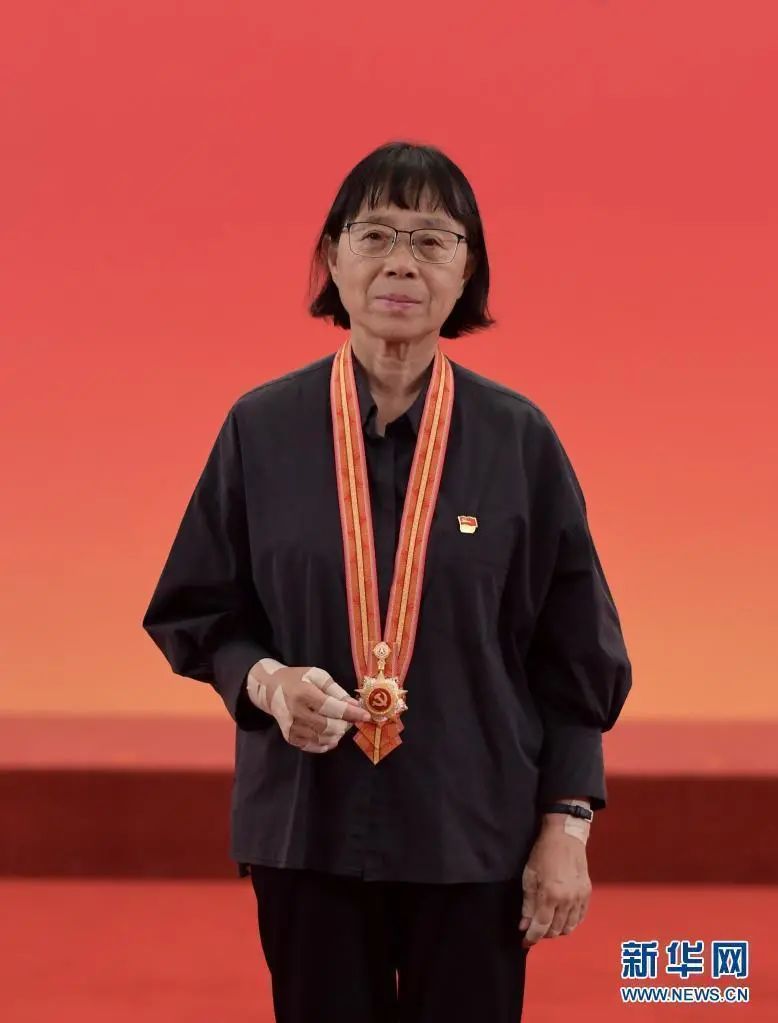 七一勋章获得者校长妈妈张桂梅燃烧自己点亮梦想