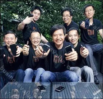雷军的商业模式与可持续发展_雷军是如何把握商机的_雷军商业版图