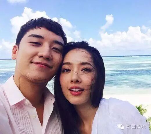 BigBang胜利公开和郭碧婷贴脸合照:这是公开恋情?