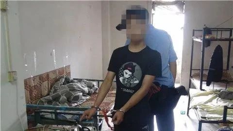 金利一贼仔真大胆入五金厂宿舍偷耶！结果被~