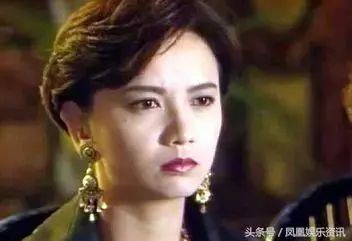 1991年,曾华倩签约亚视,主演的电视剧《胜者为王Ⅱ天下无敌》,以21点