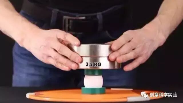 【创意科学实验】坚强的鸡蛋！插图2