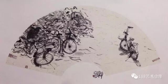 《饼干盆地》中/美艺术沙龙展