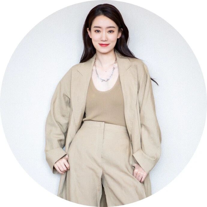 张小斐爆红十几天后,我看到了娱乐圈最势利的现实!