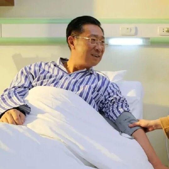 本月&ldquo;催泪大师&rdquo;徐帆or林永健?你来给答案!