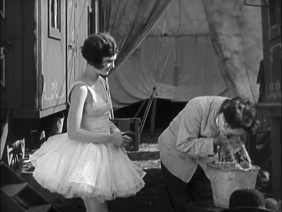 点击下方观看↓↓⭐大师心中的影史10佳在线播放中，你看过几部-2