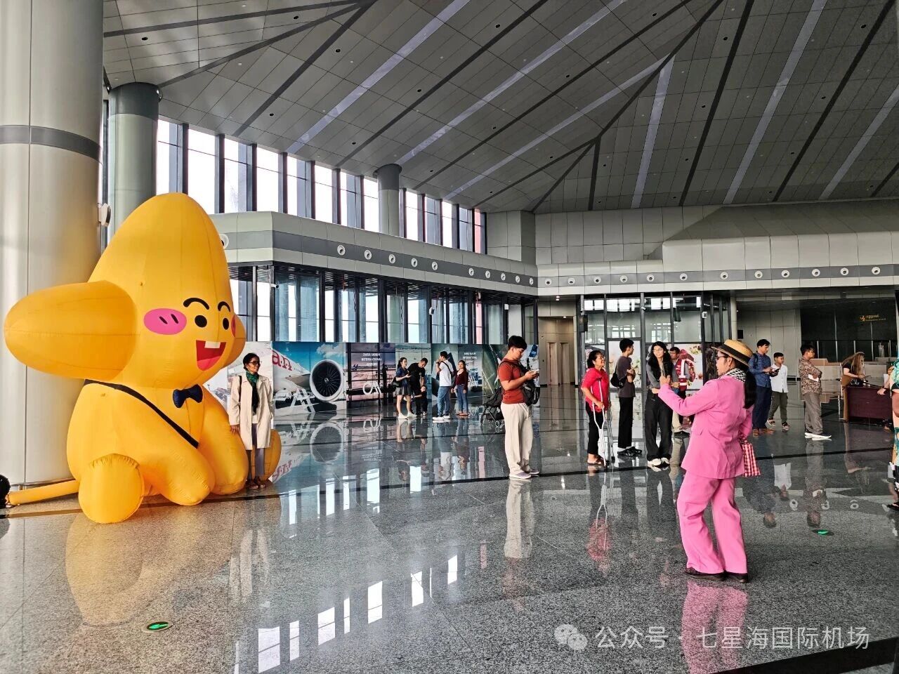 金边德崇国际机场首航七星海国际机场