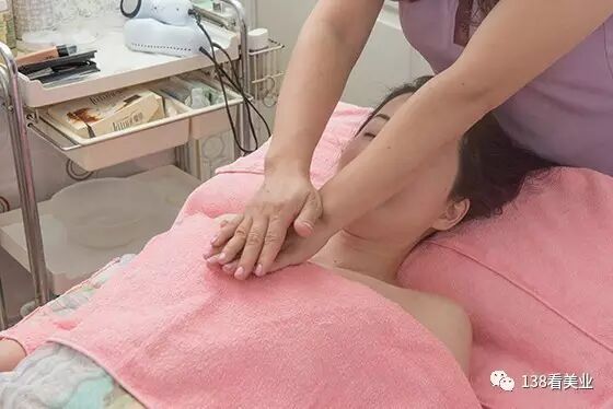 如何管理懒散的员工？