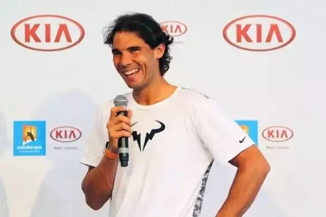 费德勒纳达尔_纳达尔收入