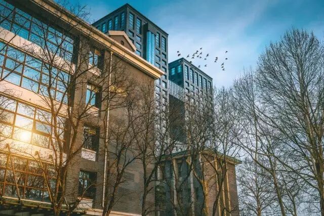 六十五年影像重现，看哭数十万师大学子